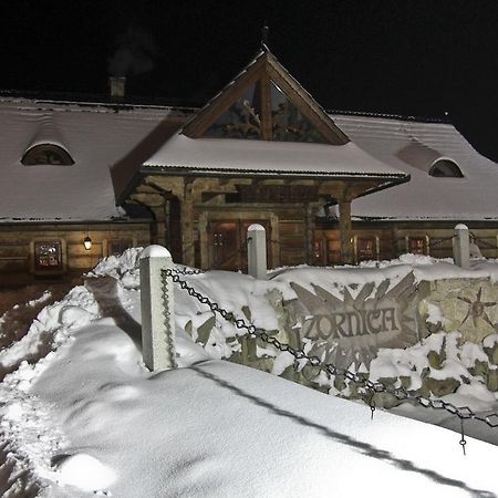 Hotel Zornica Poczesna Екстериор снимка